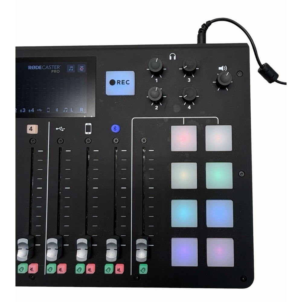 Rode Rodecaster Pro Podcast Production Studio All In One Mic Headset Manual - Picture 4 of 16